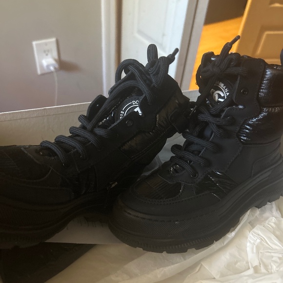 Dolce&Gabbana boots - Picture 1 of 3